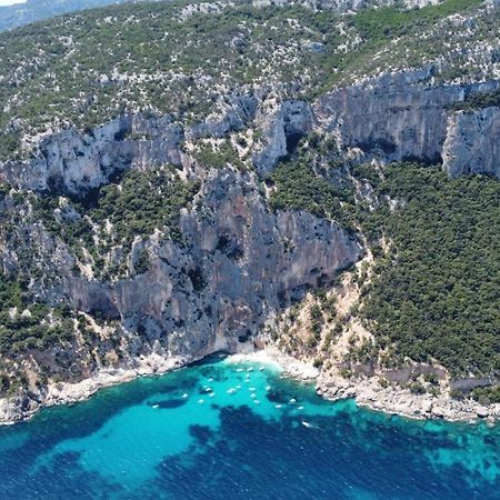 Appartamento Terrazza Vista Mare Кала-Гононе Экстерьер фото