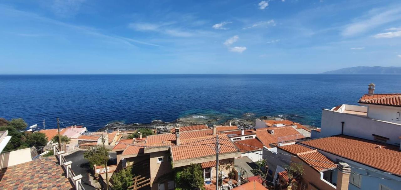 Appartamento Terrazza Vista Mare Кала-Гононе Экстерьер фото