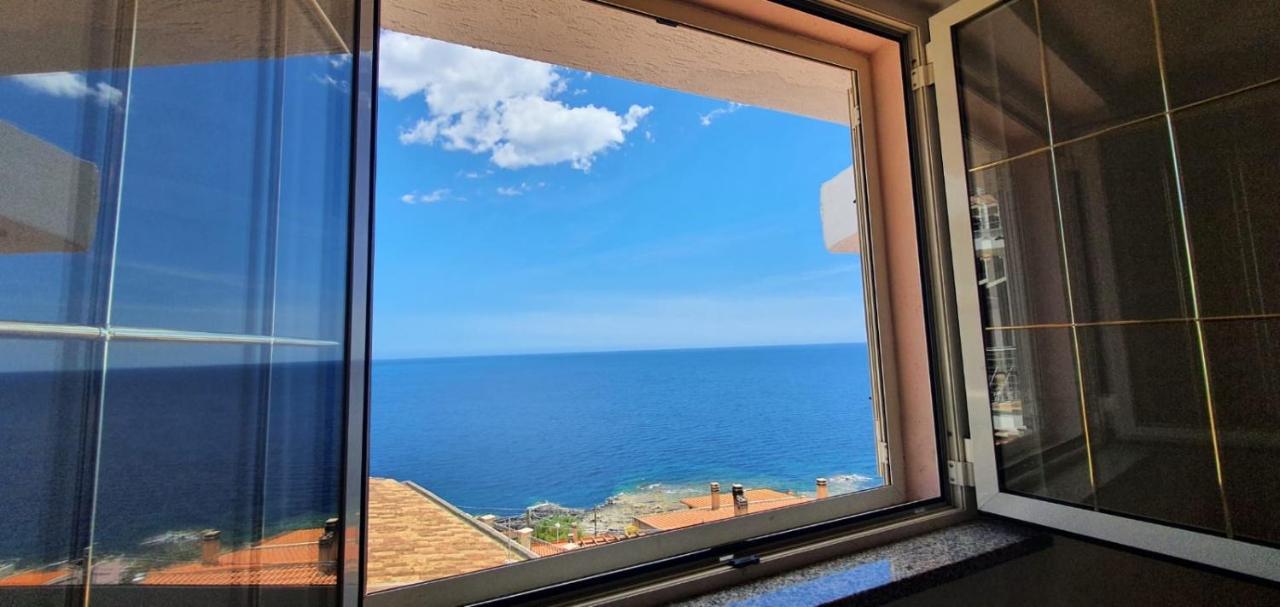 Appartamento Terrazza Vista Mare Кала-Гононе Экстерьер фото